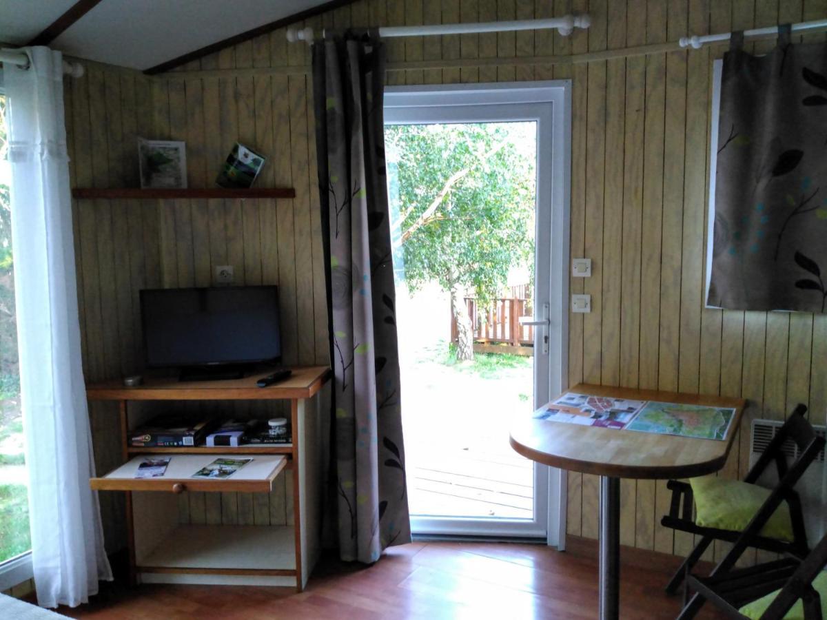 Paradise Challets And Camping Hotel Sarrecave Екстериор снимка