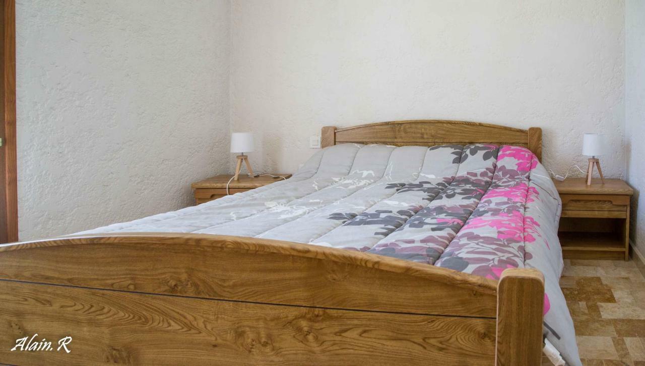Paradise Challets And Camping Hotel Sarrecave Екстериор снимка